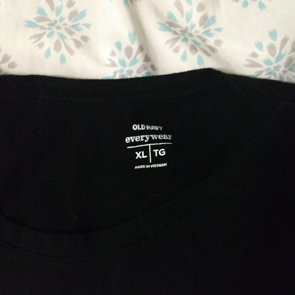 T-shirt - Picture 2 of 2